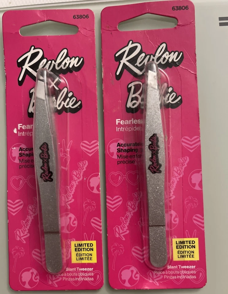 REVLON x BARBIE - Limited Edition Fearless Angled Slant Tip Tweezer 63806 -