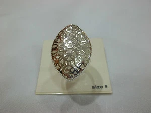 NEW City by City CBC PURE SILVER PLATED RING Size 9.......... IT'S GORGEOUS - Picture 1 of 3