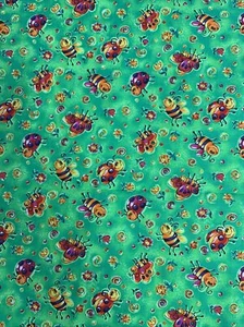 Lady Bug, Bee's & Flowers Green Fabric Panel 1 -1/2 Yards - Picture 1 of 3