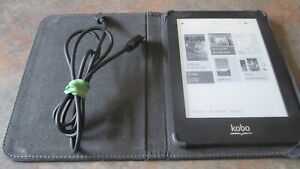 Kobo Glo 2GB Wi-Fi 6 in eBook e-Reader - N613 W Kobo Cover bundle - Black
