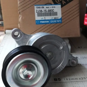 Conjunto de tensor de correa en V de transmisión de motor OEM para Mazda 2 2011-2014 ZJ3815980C - Imagen 1 de 1
