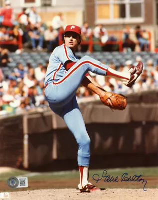 STEVE CARLTON SIGNED AUTOGRAPHED 8x10 PHOTO PHILADELPHIA PHILLIES BECKETT BAS - Image 1 of 2