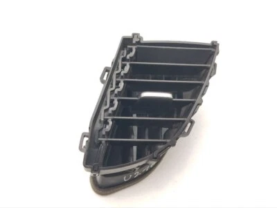 Air vent Chevrolet CORVETTE 2015 20989584 - Image 1 of 3