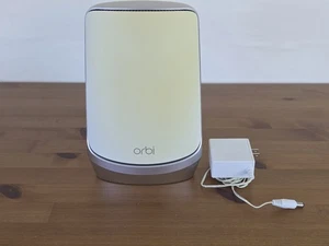 Czytaj ⭕ Netgear Orbi RBSE960 Extender satelitarny WiFi 6 Mesh Sieć Internet 960 - Zdjęcie 1 z 9