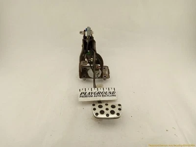 Pedal de freno Lexus IS300 SEDAN con soporte de montaje compatible con 2001-2005 01 02 Foto 1 de 4