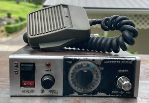 Uniden Bearcat BC560XLT Mobile Base Scanner - Zdjęcie 1 z 5