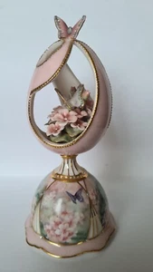 Spieluhr Silken Wings Lena Liu Musikalisches Ei  Ardleigh Elliott Limmitiert - Bild 1 von 5