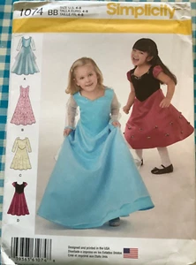 Simplicity #1074 - Mädchen Herzausschnitt Prinzessin Kleid Muster 4-8 Neu FF - Bild 1 von 3