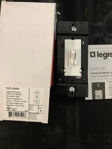 P&S TSDCL303PW TOGGLE SLIDE DIMMER CFL/LED S/P/3-WEGE 300W WEISS NEU im Karton - Bild 1 von 1