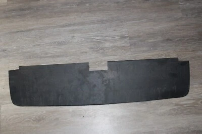 82 92 Camro Z28 RS IROC Deflector de radiador inferior Presa de aire Panel Cubierta Borde Foto 1 de 4