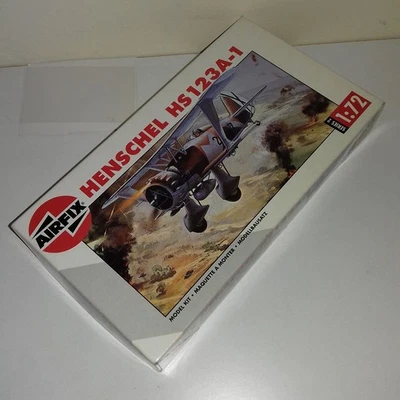 HENSCHEL HS 123-A1  AIRFIX   KIT 1/72 02051 - Immagine 1 di 2