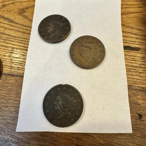 Total of 3 United States Large One Cent Copper Coins-1820,1832,1833 - Picture 1 of 9
