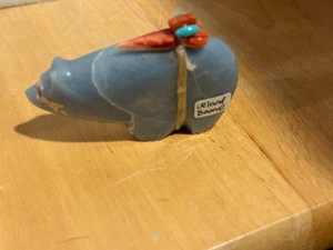 Leland Boone Zuni Fetisch BLAUER Bär Schnitzerei 2,5 Zoll x 1,5 Zoll - Bild 1 von 4
