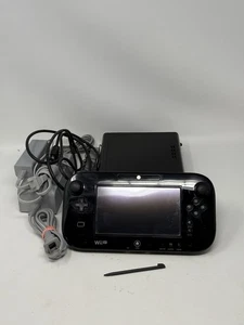 Consola Nintendo Wii U 32GB Negra, 2 Juegos Descargados Probados - Imagen 1 de 12