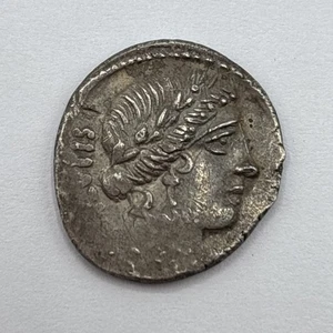 República Romana Denario de Acilio Glabrio Salus Ca. Moneda antigua de plata 49 a.C. - Imagen 1 de 6