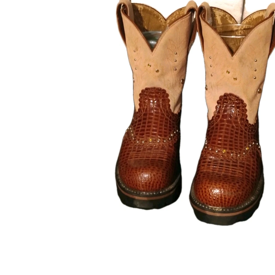 ARIAT Fatbaby Pink Suede Embossed Gator Studded Stockman Cowboy Boots Size 6 B - Image 1 of 4