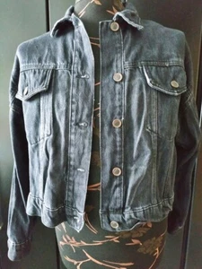 schwarze Damen Jeansjacke mit Fransen auf dem Rücken Gr. L - Bild 1 von 6
