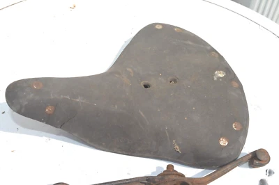 Asiento de bicicleta de cuero antiguo ''DUNLOP'' Foto 1 de 4