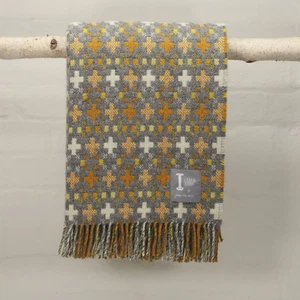 Loom & Bobbin UK Made Wolldecke Welsh Tapestry / Fair Isle Design - Flechten - Bild 1 von 8