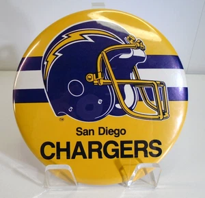 Vintage NFL San Diago Chargers Jumbo 6" Round Button Pin 1970s w/ Stand ASCO Inc USA - Bild 1 von 9