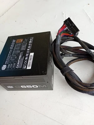 Cooler Master V2 650W 80 Plus Gold Alimentatore (Spina EU) - Immagine 1 di 3