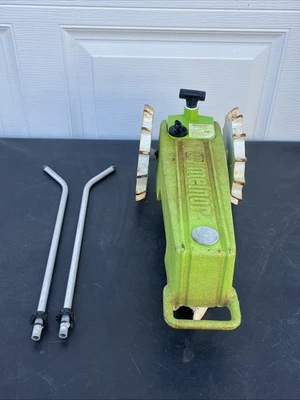 ASPERSOR DE CÉSPED DE VIAJE MELNOR ANTIGUO USADO, FUNCIONA Foto 1 de 4