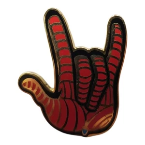 Spider-Man Emaille Pin 1,25" x 1" Pinback Thwip Pose Handsignal rot goldfarben - Bild 1 von 7
