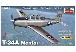 Plastic model 148 US Air Force Elementary Training Aircraft T-34A Mentor - Picture 1 of 4