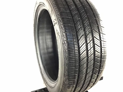 P235/45R18 Bridgestone Turanza QuietTrack 94 V Used 7/32nds - Image 1 of 4