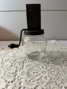 VINTAGE UNIFORM NUT MEAT CHOPPER WOOD HANDLE BALL JAR - Picture 1 of 6