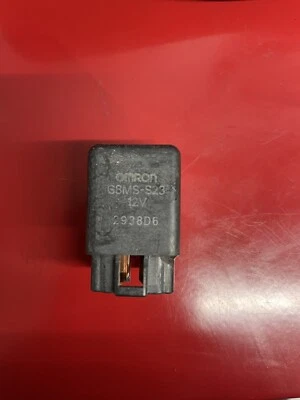 08 SUZUKI GSXR600 2008 MONTAJE DE RELÉ CAJA DE FUSIBLES Omron G8MS-S23 12v Foto 1 de 4
