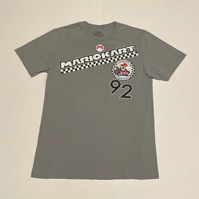 CAMISETA MARIO KART SUPER NINTENDO WORLD (MEDIANA) Foto 1 de 4