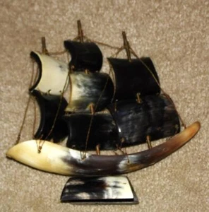 SAILBOAT WITH BONE OR HORN SAILS, COPPER POLES, ROPE BLACK & WHITE MCM VINTAGE - Picture 1 of 6