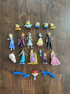 Disney Pixar Figuren 17 Stück Tortenaufleger Frozen Minions Prinzessin Toy Story - Bild 1 von 11