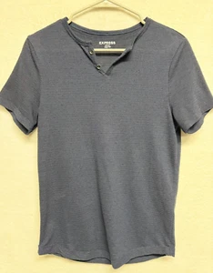 Express Men’s Blue Textured Henley T-Shirt Size XS Short Sleeve Button Neck - Picture 1 of 7