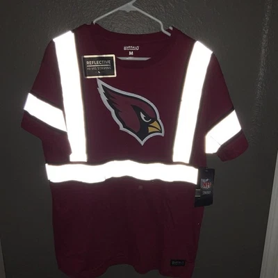 BUFFALO OUTDOORS Arizona Cardinals NFL Reflective Striping Short Sleeve Tee Med - Image 1 of 3