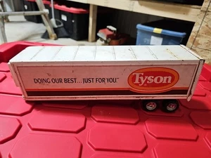 Semirremolque vintage Ertl Tyson Food acero blanco/rojo 15" DC - Imagen 1 de 5