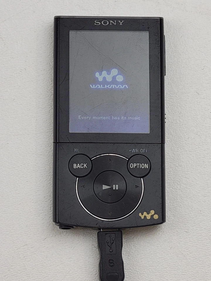 索尼 Walkman E 系列 NWZ-E344 - 8GB - 数字媒体 MP3 播放器 - * BOOT LOOPS* — 第 1/3 张图片