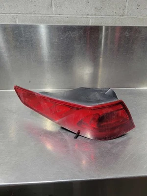 Conjunto de luz trasera izquierda 14 15 KIA OPTIMA Foto 1 de 2