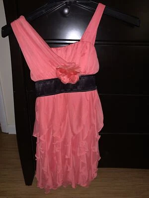 Vestido coral para niñas talla 10 marca My Michelle Foto 1 de 4