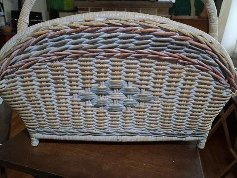 Vintage Rattan Or Wicker Magazine Basket Organizer With Divider Corner Cover