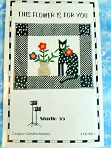 Studio 55 9801 ESTA FLOR ES PARA TI 20x17" patrón de edredón gato Caroline Kearney - Imagen 1 de 5