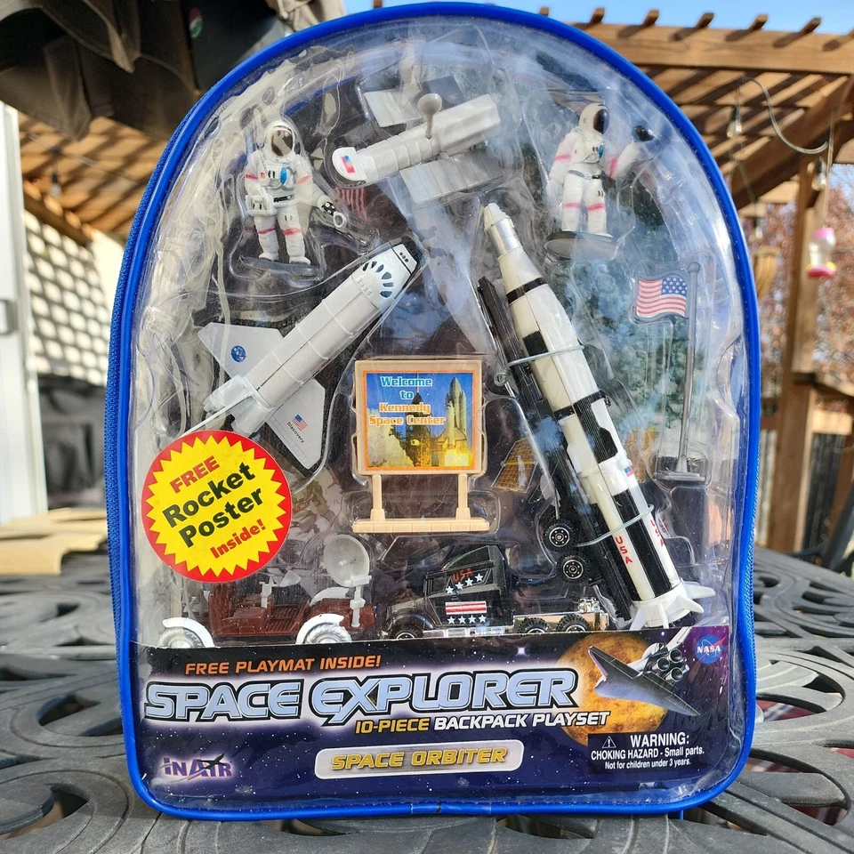 Vintage disney world Wowtoyz Space Explorer Backpack playset Space Orbiter -NEW - Image 1 of 3