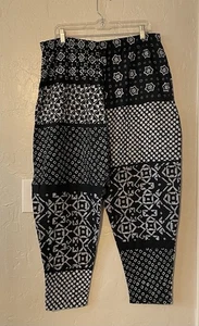 SOSTANZA - Vtg 90s NWT Black & White Geometric Print Pants Womens Medium - Picture 1 of 4