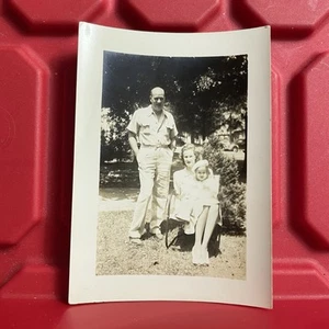 Wealthy Mother Daughter And Grandfather 2 3/4 x 3 3/4 Photograph 1940s - Picture 1 of 2