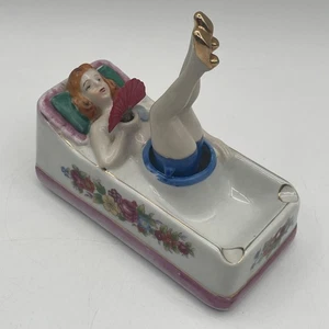 Naughty Nodder Moving Legs Laying Woman In Bath Ashtray Vintage Japan ceramic - Picture 1 of 21