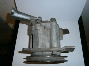 1968-72 Vintage OEM GM Camaro Chevelle Corvette Etc AIR PUMP SMOG With Brackets - Picture 1 of 4