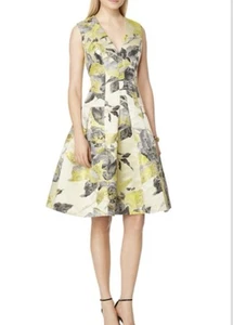 Abito senza maniche in broccato CARMEN MARC VALYO taglia 10  - Foto 1 di 11