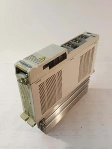 Servoazionamento CNC usato MITSUBISHI MDS-A-V1-01 per centro di lavoro testato - Foto 1 di 7