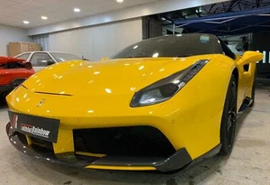 Diffusore labbra splitter anteriore in fibra di carbonio NOV adatto per Ferrari 488 GTB Spider - Foto 1 di 7